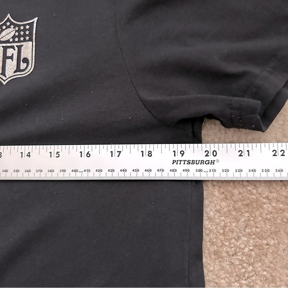 NFL Graphic Crewneck Short Sleeve Tee - Picture 8 of 9
